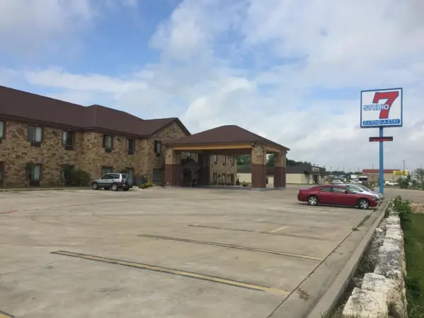 Studio 7 Harker Heights Main image